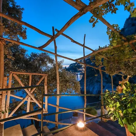 Luxury With Swimming Pool And Access To The Sea, Amalfi Coast Furore