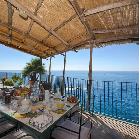 Luxury With Swimming Pool And Access To The Sea, Amalfi Coast Villa