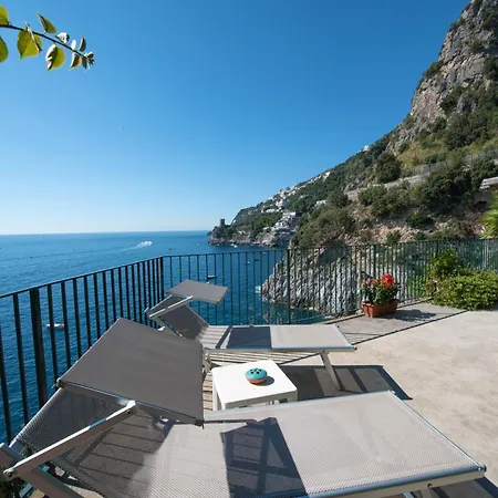 Luxury With Swimming Pool And Access To The Sea, Amalfi Coast Villa *