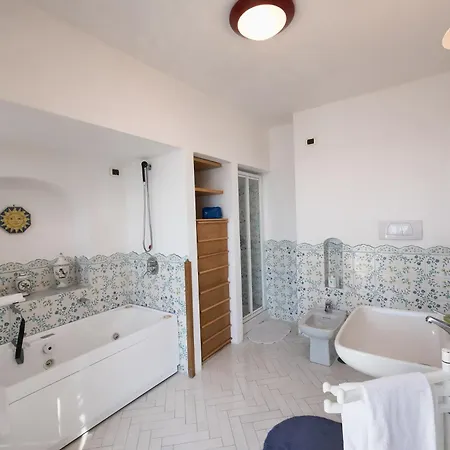 Villa Luxury With Swimming Pool And Access To The Sea, Amalfi Coast Furore