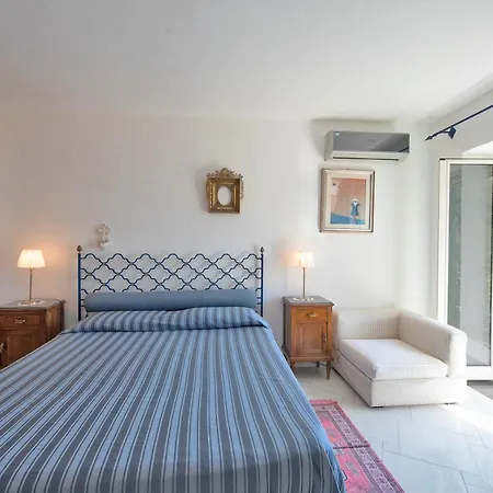 Luxury With Swimming Pool And Access To The Sea, Amalfi Coast Villa Furore