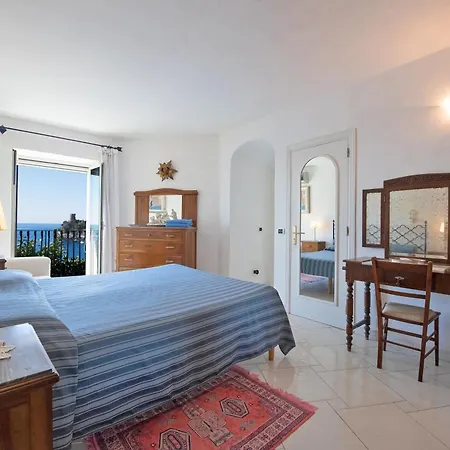 Luxury With Swimming Pool And Access To The Sea, Amalfi Coast Furore