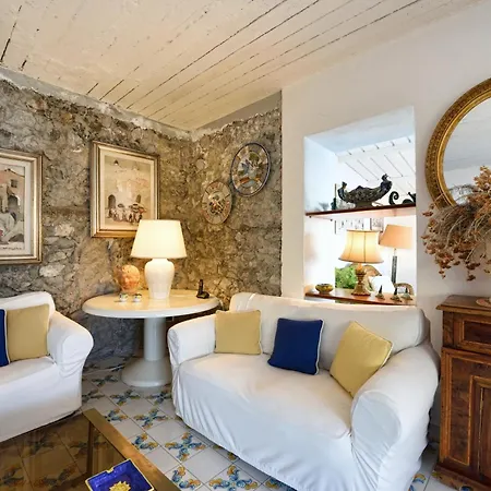 Luxury With Swimming Pool And Access To The Sea, Amalfi Coast Furore